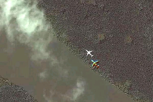 Missing malaysian plane traced from satellite images
