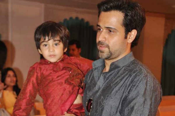 Emraan hashmi son ayan suffering with cancer