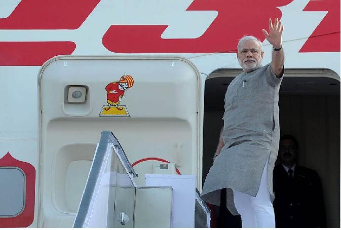 Indian prime minister narendra modi arrives in ny