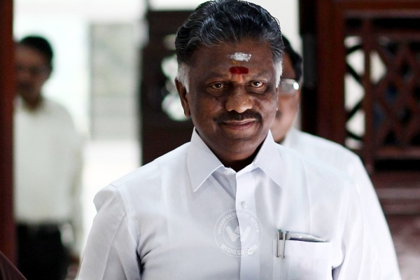 Panneerselvam sworn as tamilnadu chief minister