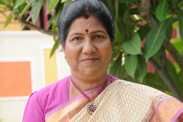 Seemandhra people sorry says nannapaneni rajakumari