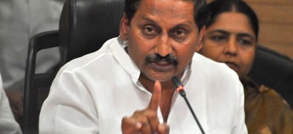 Ready to sacrifice cm post for united andhra says cm kiran