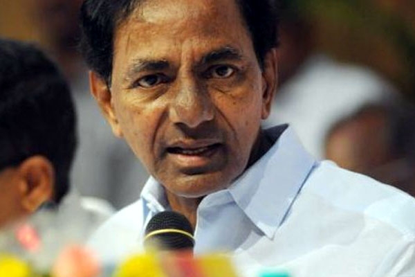 Kcr announces world class roads corridors for hyderabad like dallas