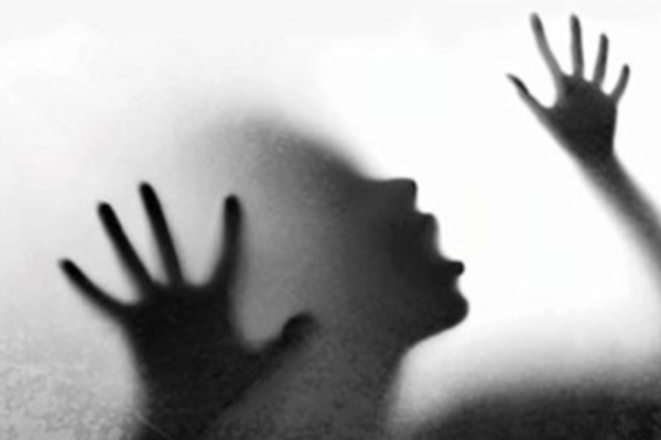 Man murders woman in vijayawada