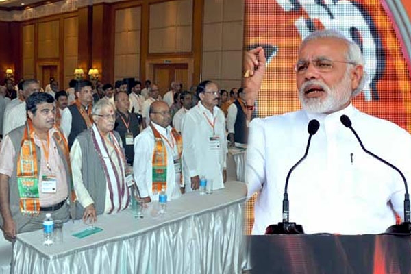Narendra modi prepared to give social media classes to bjp ministers