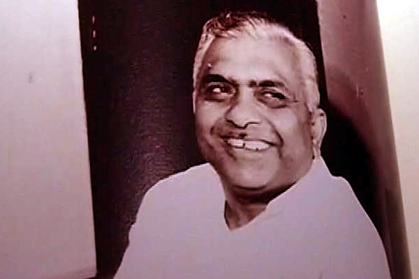 Delhi court convicts 4 people in 40 year old ex railway minister ln mishra murder case