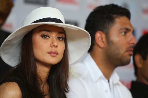 Preity zinta posted a tweet on yuvaraj date issue
