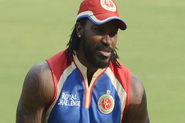Chris gayle misbehave with woman journalist