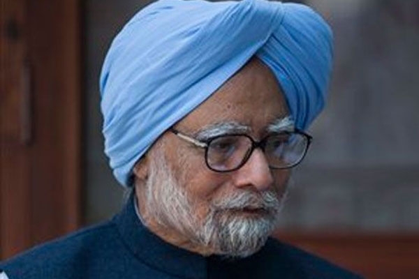 Former pm manmohan singh moves supreme court to quash court order in coal scam