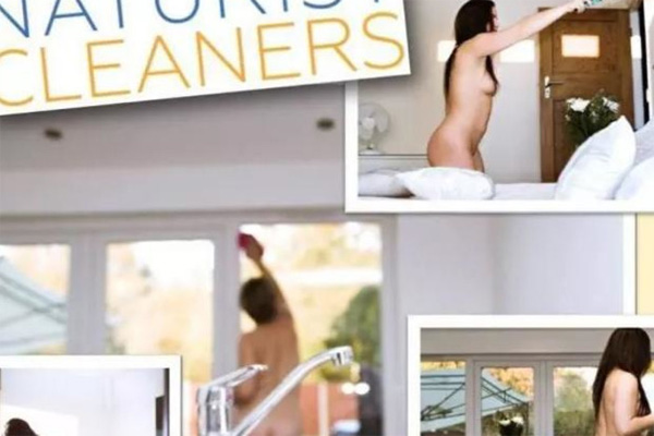 naked women cleaners